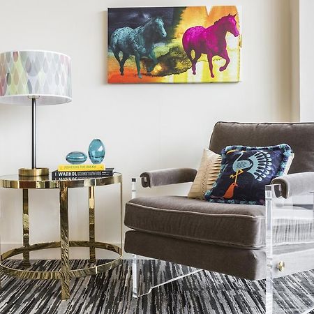 Hotel Derek Houston Galleria Bagian luar foto