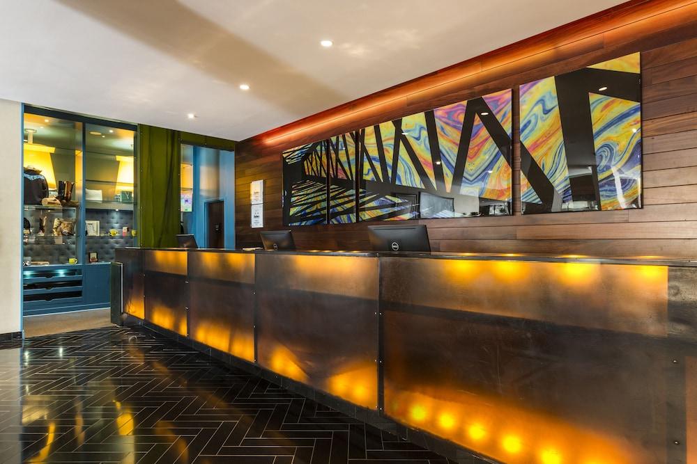 Hotel Derek Houston Galleria Bagian luar foto